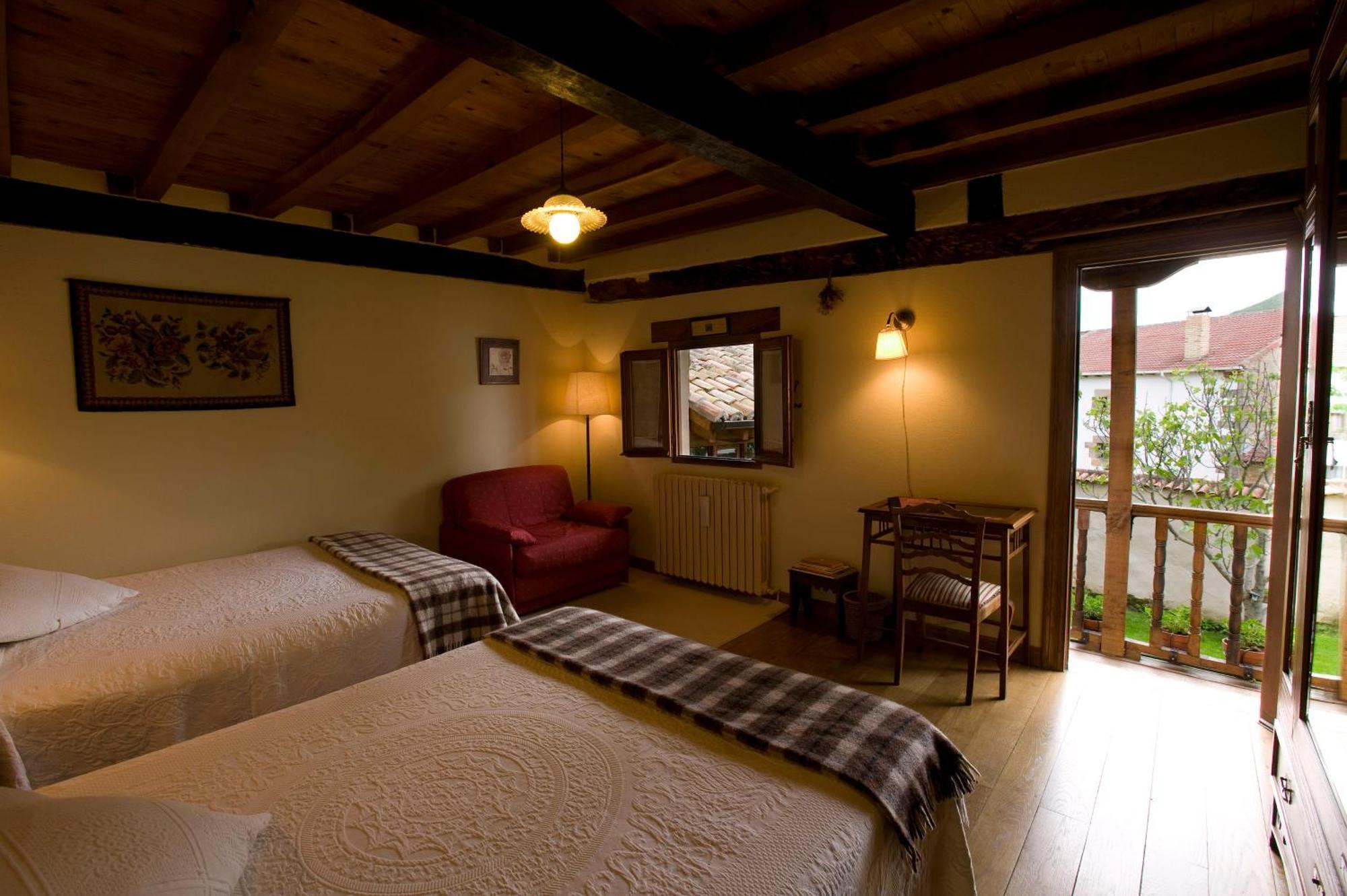 Posada El Prado Mayor Кинтанилья-дель-Ребольяр Экстерьер фото
